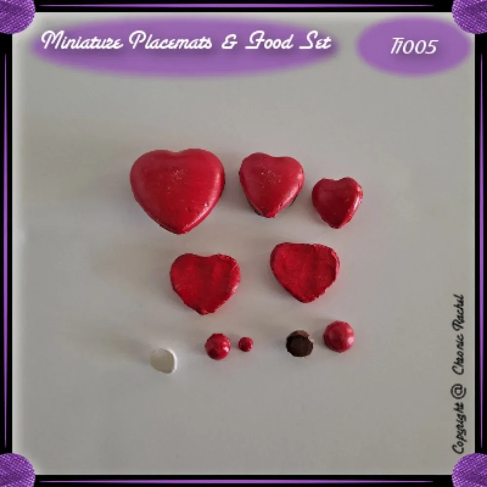 10-Piece Red Valentine's Heart Placemats/Plates